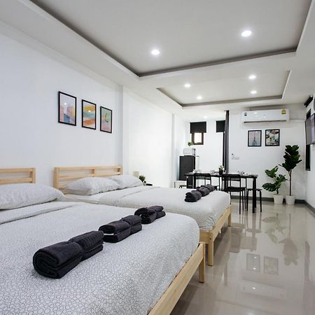 Pangsapuri studio 45 m² dengan 1 bilik mandi peribadi di Silom Bangkok Luaran gambar